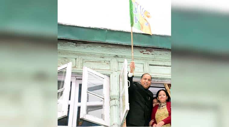 ‘हम बीजेपी का झंडा फहराकर समर्थन दिखाने के लिए योजनाओं से प्राप्त 8.5 लाख परिवारों से पूछेंगे’