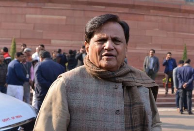 राजस्थान के राज्यपाल पेश कर रहे खतरनाक मिसाल : अहमद पटेल