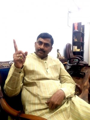 बॉलीवुड को अंडरवर्ल्ड के नेटवर्क से बाहर निकालने की जरूरत: बीजेपी महासचिव (एक्सक्लूसिव) (लीड)
