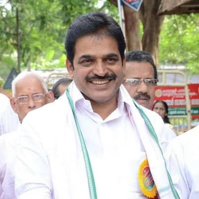 कांग्रेस से जुकरबर्ग से कहा, फेसबुक घृणा सामग्री मामले की उच्चस्तरीय जांच हो