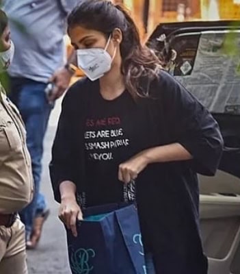रिया के वकील ने सुशांत के परिवार पर जांच में हस्तक्षेप का आरोप लगाया