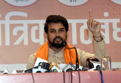 भाजपा ने जम्मू-कश्मीर निकाय चुनाव की जिम्मेदारी अनुराग ठाकुर को सौंपी