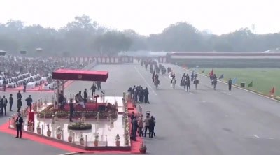 भारत जल्द बनेगा रक्षा उपकरणों का बड़ा उत्पादक : मोदी (लीड-1)
