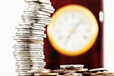 आर्थिक समीक्षा में नियमों और प्रक्रियागत सुधारों के सरलीकरण का सुझाव