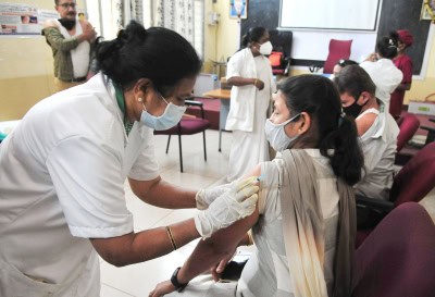 जम्मू-कश्मीर में कोरोना के 112 नए मामले