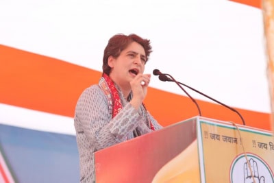 पीएम नहीं जानते असम की समस्याएं : प्रियंका