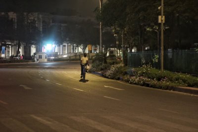 कोरोना से बिगड़े हालात, जम्मू-कश्मीर के 8 जिलों में लगा रात का कर्फ्यू