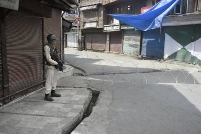 50 फीसदी से अधिक लोग मानते हैं : अनुच्छेद 370 खत्म हुआ, जम्मू-कश्मीर समस्या हल हो गई