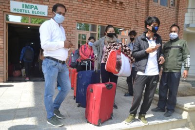 जम्मू-कश्मीर में कोरोना के 4,650 मामले सामने आए, 37 लोगों की मौत