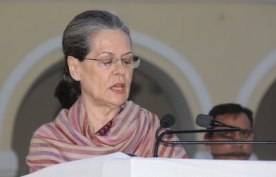 सोनिया ने चुनावों में कांग्रेस की हार की जांच के लिए समिति बनाई