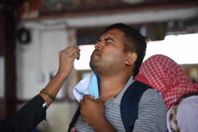 भारत में कोरोना के 1.86 लाख नए मामले