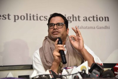 प्रशांत किशोर एक पखवाड़े में तीसरी बार शरद पवार से मिले!
