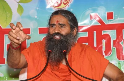 रामदेव की अर्जी सुप्रीम कोर्ट में, एलोपैथी पर बयान के खिलाफ प्राथमिकियों पर रोक की मांग