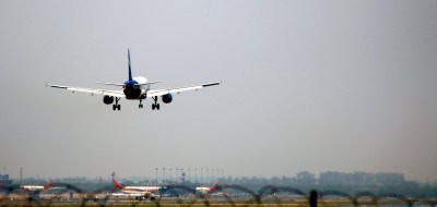 अपनी खुराक प्राप्त करें? हवाई यात्रा पर छूट!