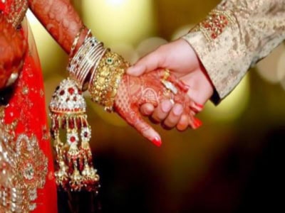 कोविड के कारण शादियां हो रही हैं स्थगित